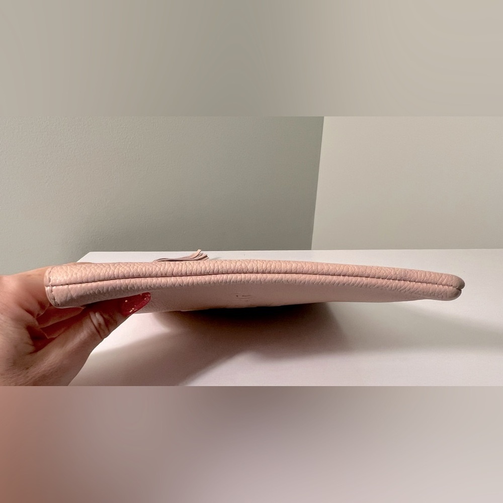 Kate Spade ♠️ Blush Pink Leather Pouch/Clutch - Picture 5 of 7